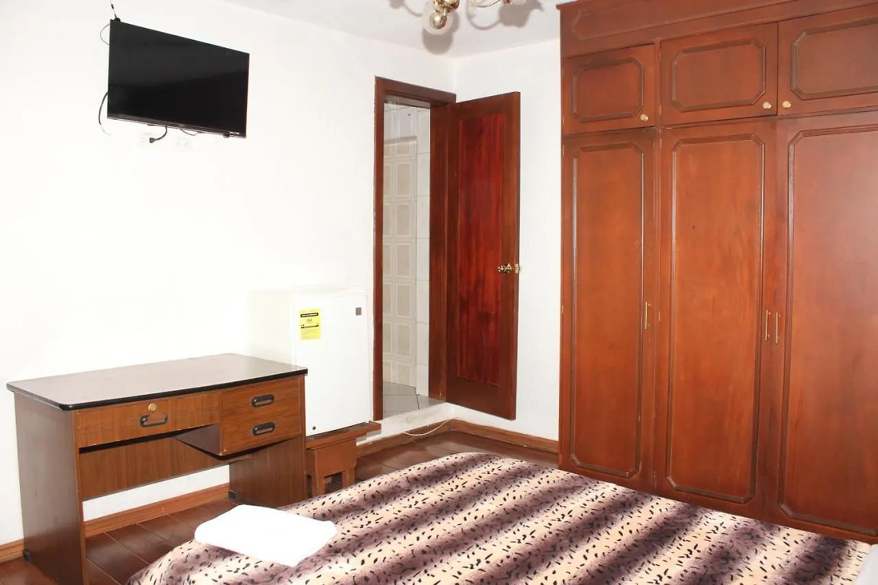 Hostal La Catolica Quito