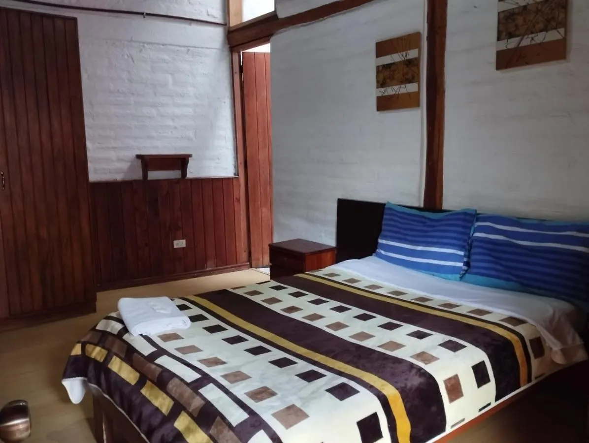 Hostal La Catolica Quito Guest house