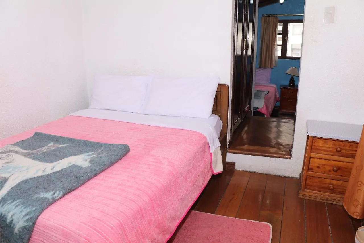 Guest house Hostal La Catolica Quito